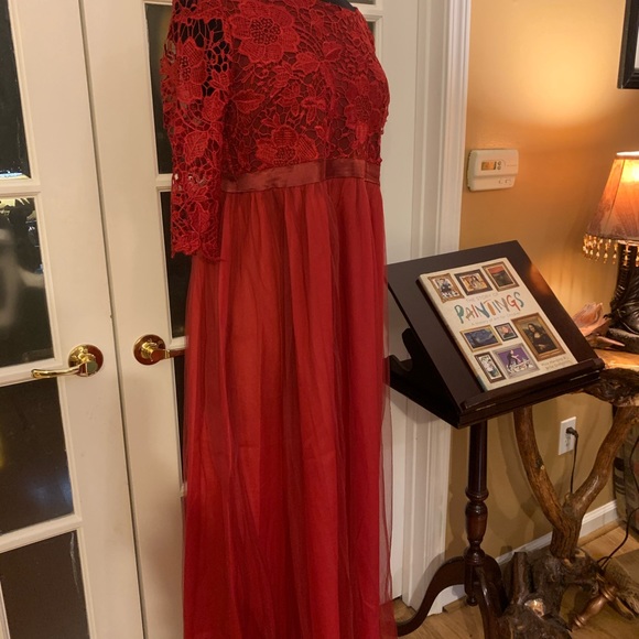 5 for $30.  Lovely Deep Red Empire Waist Gown - Picture 9 of 16